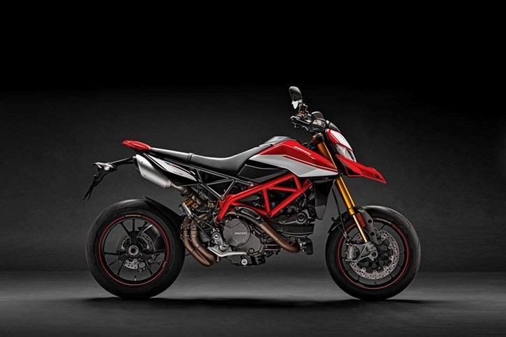 Hypermotard 950